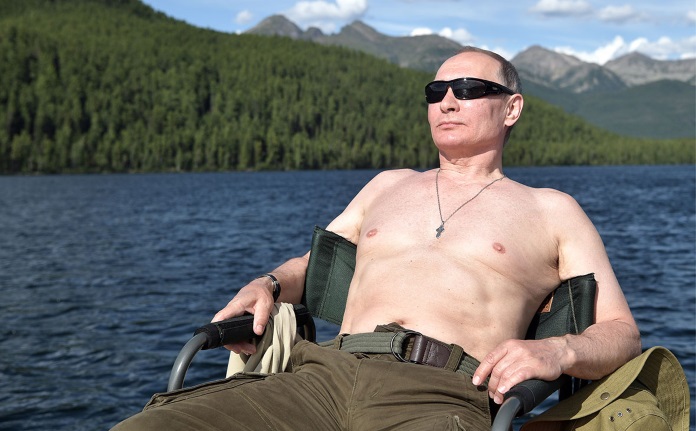 Чем занимается Путин, когда он не на работе
