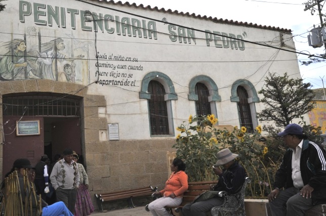 Сан Педро - уникальная болливийская тюрьма без охраны, 20 фото