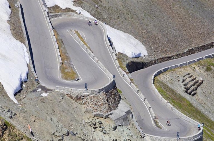 Пристегните ремни: самые опасные дороги в мире, 30 фото