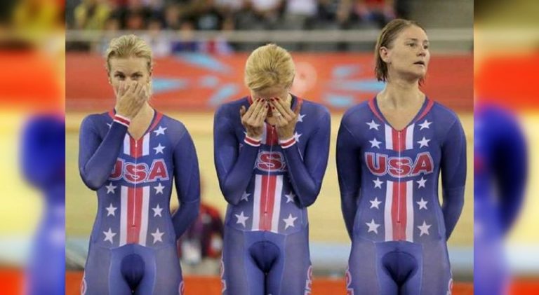 Best Hilarious Sports Moments Caught on Camera • 24pixelnews.com