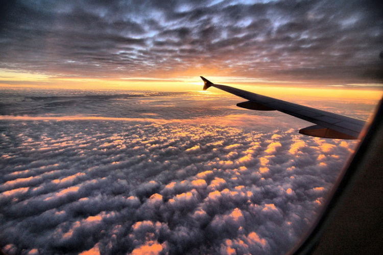 Незабываемые пейзажи, которые можно увидеть из окна самолета, 30 фото