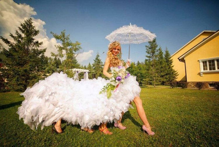 Самые смешные фото невест, которые мечтали быть неповторимыми на своей свадьбе