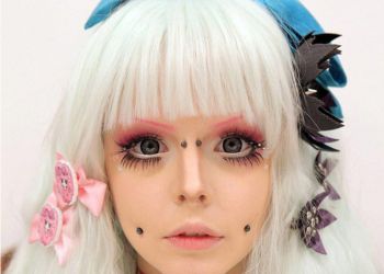 Ради “лайков”: девушки, превратившие себя в кукол