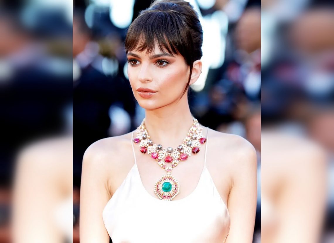 A Glimpse of Glamour: Jaw-Dropping Celebrity Jewelry • Page 4 of 25 ...